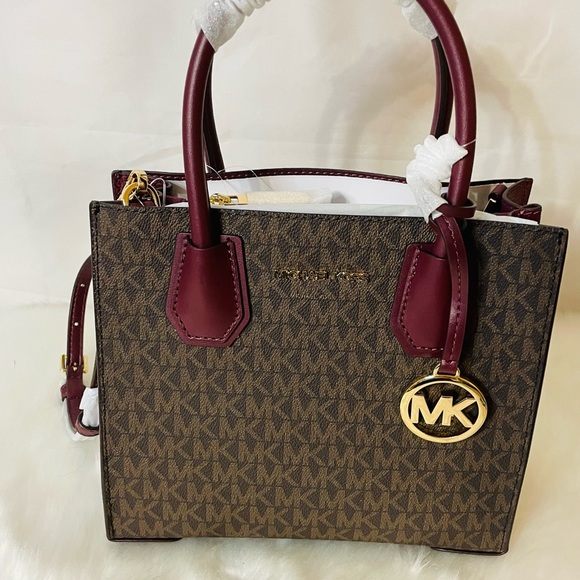 SOLD NWT Michael Kors Mercer Medium Logo and leather Accordian crossbody bag - Picture 6 of 11